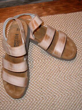 Tan Leather Sandals
